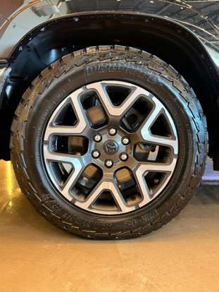 RAM-1500-3.0 HURRICANE 6 BITURBO GASOLINA LARAMIE CD 4X4 AUTOMÁTICO RAM-1500-2025
