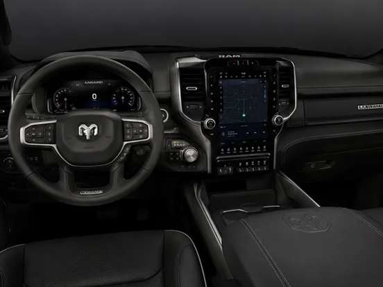 RAM-1500-3.0 HURRICANE 6 BITURBO GASOLINA LARAMIE NIGHT EDITION CD 4X4 AUTOMÁTICO RAM-1500-2026