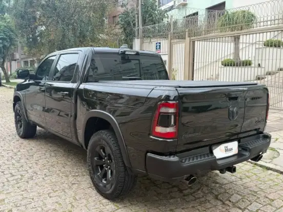 RAM-1500-5.7 V8 GASOLINA REBEL CD 4X4 AUTOMÁTICO RAM-1500-2023