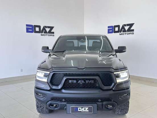 RAM-1500-5.7 V8 GASOLINA REBEL CD 4X4 AUTOMÁTICO RAM-1500-2023