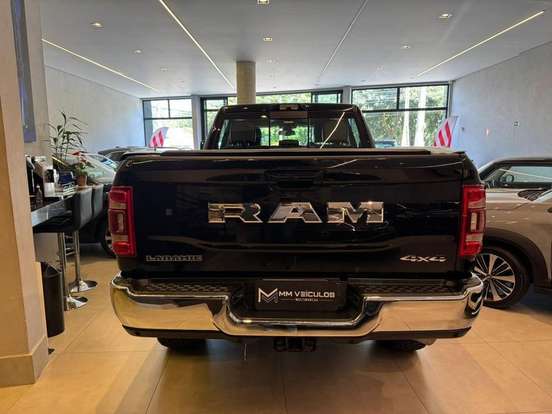 RAM-2500-6.7 I6 TURBO DIESEL LARAMIE CD 4X4 AUTOMÁTICO RAM-2500-2023