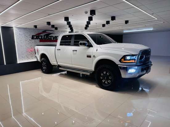 RAM-2500-6.7 LARAMIE 4X4 CD I6 TURBO DIESEL 4P AUTOMÁTICO RAM-2500-2012