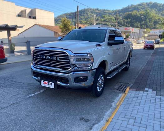 RAM 3500 6.7 I6 TURBO DIESEL LARAMIE CD 4X4 AUTOMÁTICO