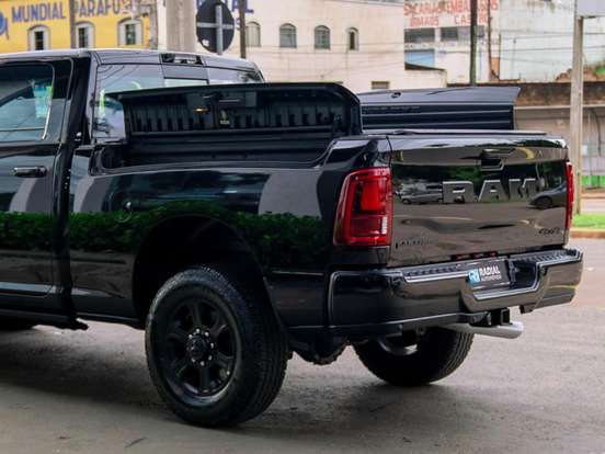 RAM-3500-6.7 I6 TURBO DIESEL LARAMIE NIGHT EDITION CD 4X4 AUTOMÁTICO RAM-3500-2026
