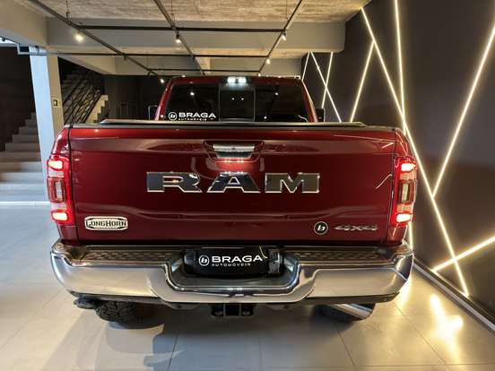 RAM-3500-6.7 I6 TURBO DIESEL LIMITED LONGHORN CD 4X4 AUTOMÁTICO RAM-3500-2022