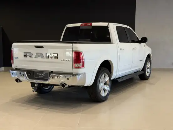 RAM-CLASSIC-5.7 V8 GASOLINA LARAMIE CD 4X4 AUTOMÁTICO RAM-CLASSIC-2023