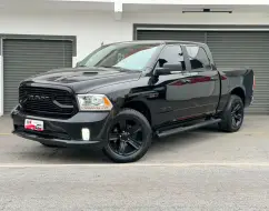 RAM CLASSIC 5.7 V8 GASOLINA LARAMIE NIGHT EDITION CD 4X4 AUTOMÁTICO RAM CLASSIC 5.7 V8 GASOLINA LARAMIE NIGHT EDITION CD 4X4 AUTOMÁTICO