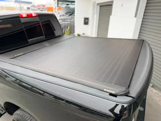 RAM-CLASSIC-5.7 V8 GASOLINA LARAMIE NIGHT EDITION CD 4X4 AUTOMÁTICO RAM-CLASSIC-2022