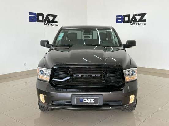 RAM-CLASSIC-5.7 V8 GASOLINA LARAMIE CD 4X4 AUTOMÁTICO RAM-CLASSIC-2023
