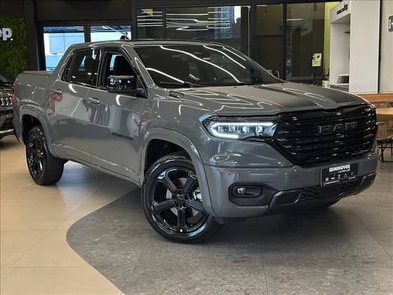 RAM RAMPAGE 2.0 HURRICANE 4 TURBO GASOLINA R/T 4X4 AUTOMÁTICO