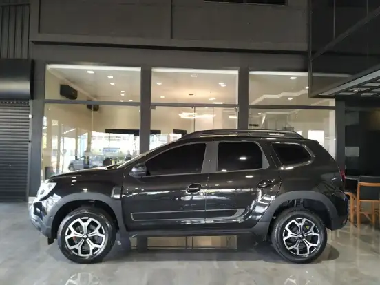 RENAULT-DUSTER-2023