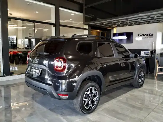 RENAULT-DUSTER-2023