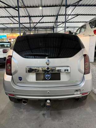 RENAULT-DUSTER-2013