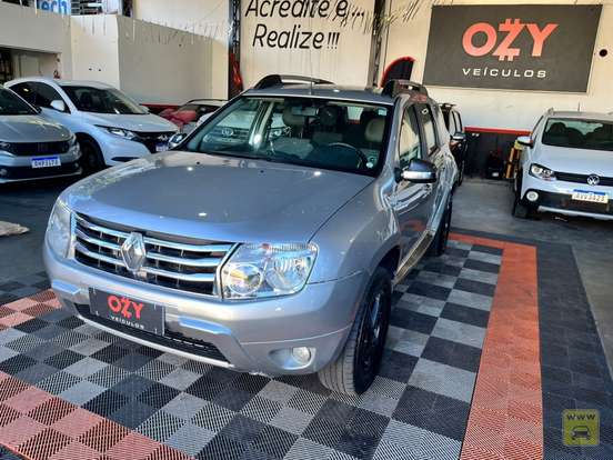 RENAULT-DUSTER-2013