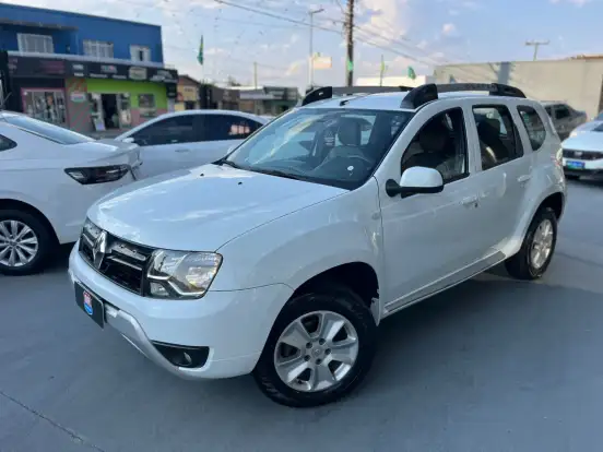 RENAULT-DUSTER-2015