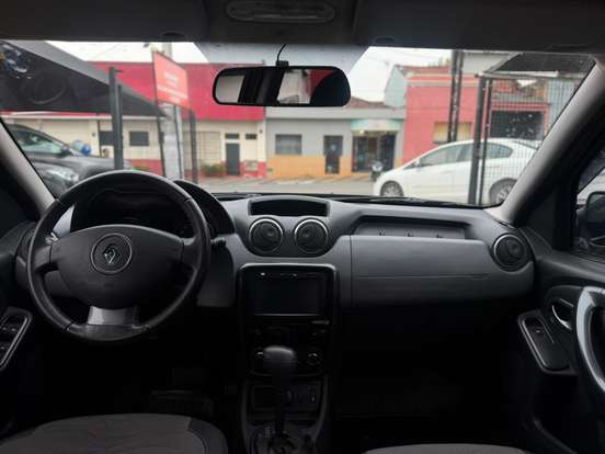 RENAULT-DUSTER-2014