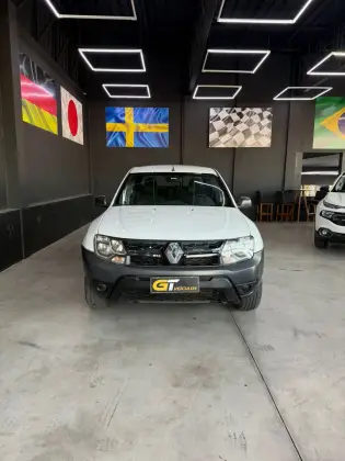 RENAULT DUSTER OROCH 1.6 16V SCE FLEX EXPRESSION MANUAL RENAULT DUSTER OROCH 1.6 16V SCE FLEX EXPRESSION MANUAL