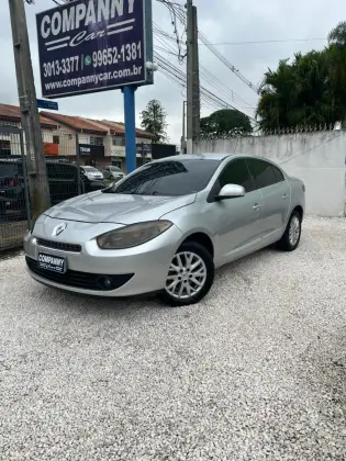 RENAULT FLUENCE 2.0 DYNAMIQUE 16V FLEX 4P AUTOMÁTICO