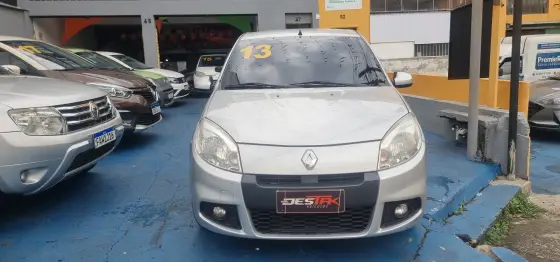 RENAULT SANDERO 1.0 EXPRESSION 16V FLEX 4P MANUAL
