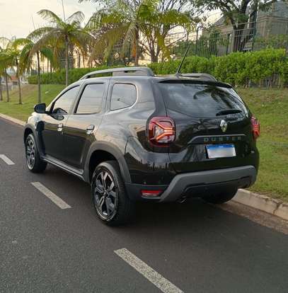 RENAULT-DUSTER-2024