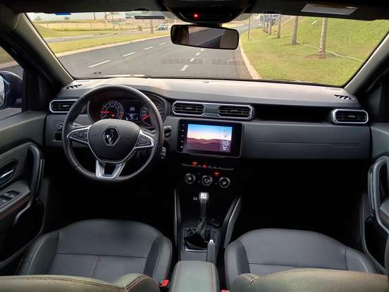 RENAULT-DUSTER-2024