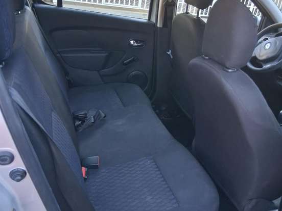 RENAULT-SANDERO-1.6 EXPRESSION 8V FLEX 4P AUTOMATIZADO RENAULT-SANDERO-2015