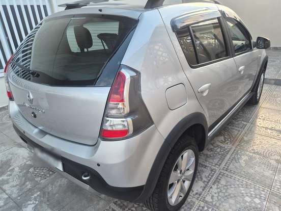 RENAULT-SANDERO-1.6 STEPWAY 8V FLEX 4P MANUAL RENAULT-SANDERO-2013