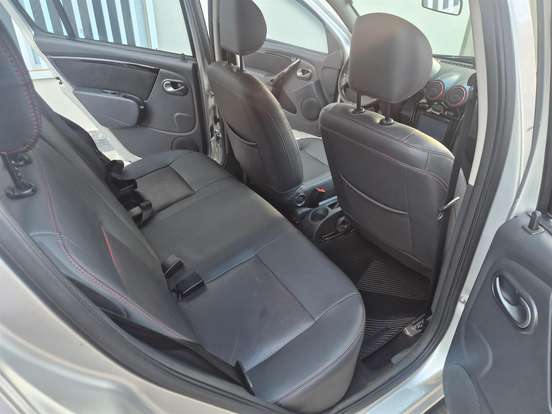 RENAULT-SANDERO-1.6 STEPWAY 8V FLEX 4P MANUAL RENAULT-SANDERO-2013