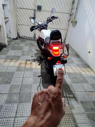 ROYAL ENFIELD-SCRAM 411-2023