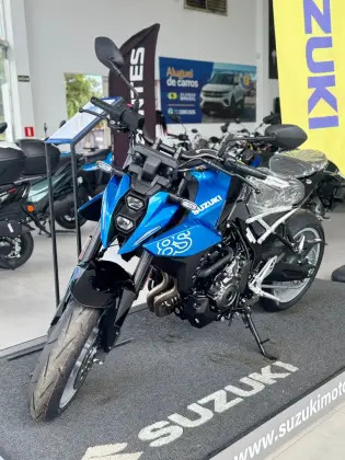 SUZUKI GSX-8S SUZUKI GSX-8S