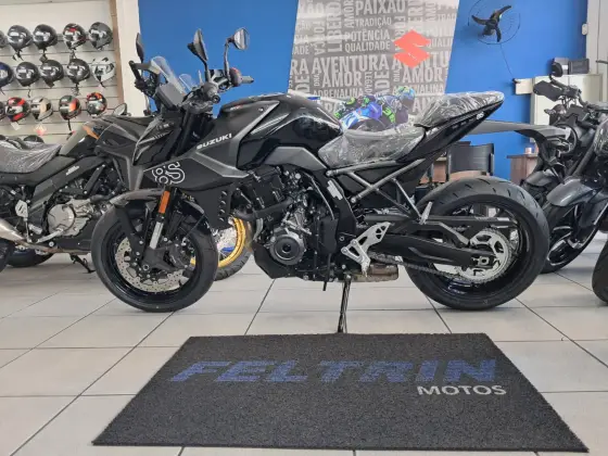 SUZUKI GSX-8S SUZUKI GSX-8S