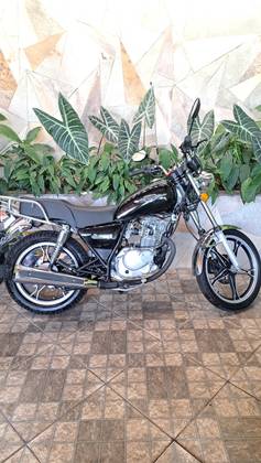 SUZUKI INTRUDER 125 