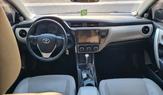 TOYOTA-COROLLA-2017