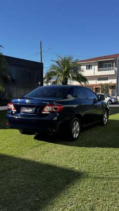 TOYOTA-COROLLA-2012