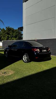 TOYOTA-COROLLA-2012
