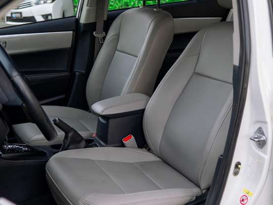 TOYOTA-COROLLA-1.8 GLI UPPER 16V FLEX 4P AUTOMÁTICO TOYOTA-COROLLA-2017