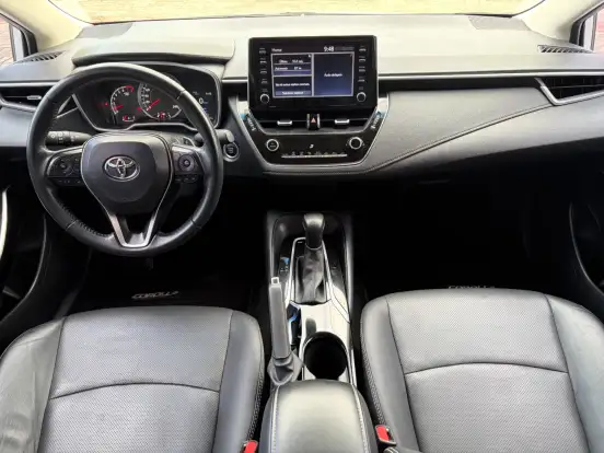 TOYOTA-COROLLA-2022