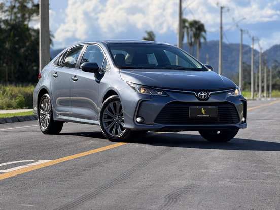 TOYOTA-COROLLA-2021