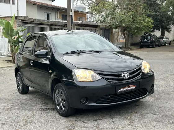 TOYOTA ETIOS 1.3 X 16V FLEX 4P MANUAL
