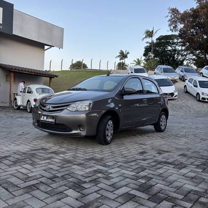 TOYOTA ETIOS 1.3 X 16V FLEX 4P MANUAL