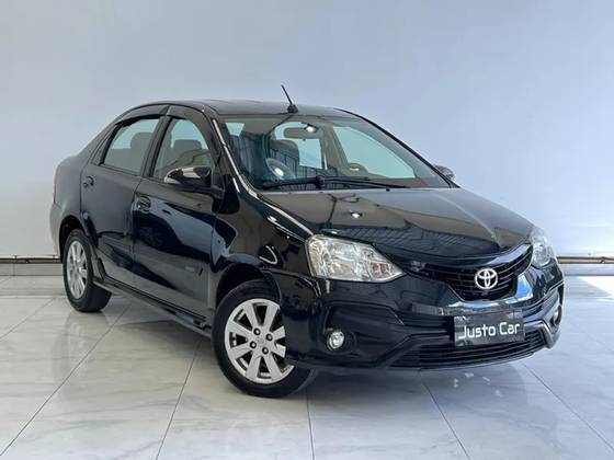 TOYOTA ETIOS 1.5 XLS SEDAN 16V FLEX 4P AUTOMÁTICO