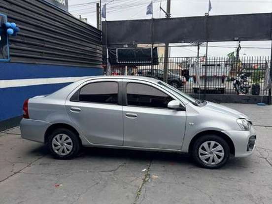 TOYOTA-ETIOS-1.5 XS 16V FLEX 4P MANUAL TOYOTA-ETIOS-2017