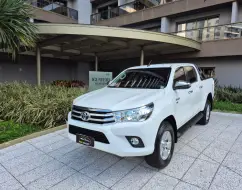 TOYOTA HILUX 2.7 SR 4X2 CD 16V FLEX 4P AUTOMÁTICO TOYOTA HILUX 2.7 SR 4X2 CD 16V FLEX 4P AUTOMÁTICO