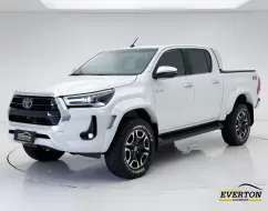 TOYOTA HILUX 2.8 D-4D TURBO DIESEL CD SRX PLUS 4X4 AUTOMÁTICO TOYOTA HILUX 2.8 D-4D TURBO DIESEL CD SRX PLUS 4X4 AUTOMÁTICO