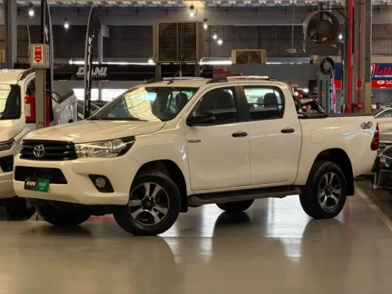 TOYOTA HILUX 2.8 STD 4X4 CD 16V DIESEL 4P MANUAL TOYOTA HILUX 2.8 STD 4X4 CD 16V DIESEL 4P MANUAL