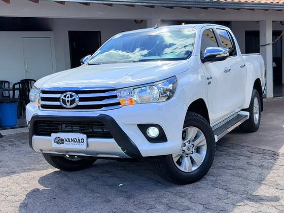 TOYOTA HILUX 2.7 SR 4X2 CD 16V FLEX 4P AUTOMÁTICO