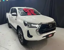 TOYOTA HILUX 2.8 D-4D TURBO DIESEL CD CONQUEST 4X4 AUTOMÁTICO TOYOTA HILUX 2.8 D-4D TURBO DIESEL CD CONQUEST 4X4 AUTOMÁTICO