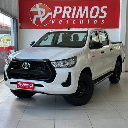 TOYOTA HILUX 2.8 D-4D TURBO DIESEL CD POWER PACK 4X4 MANUAL