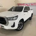 TOYOTA HILUX 2.8 D-4D TURBO DIESEL CD SRV 4X4 AUTOMÁTICO TOYOTA HILUX 2.8 D-4D TURBO DIESEL CD SRV 4X4 AUTOMÁTICO
