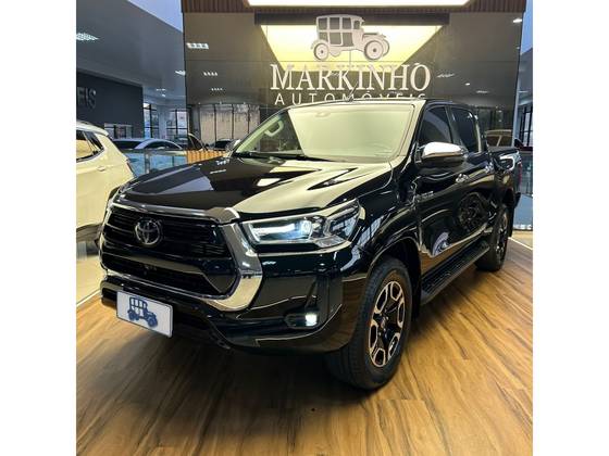 TOYOTA HILUX 2.8 D-4D TURBO DIESEL CD SRX 4X4 AUTOMÁTICO